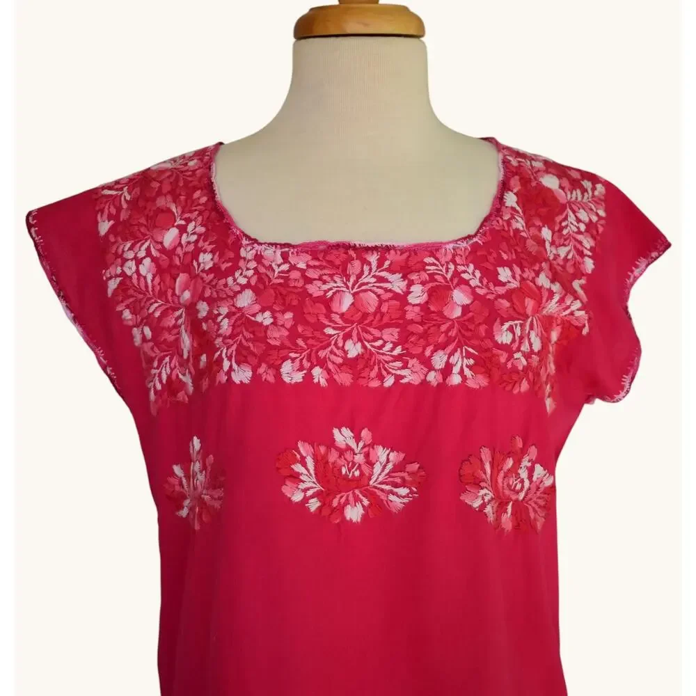 Vintage 70s Hand Embroidered Mexican Blouse, Pink Cotton, Size M Medium